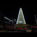 Bei Nacht selbstverständlich beleuchtet